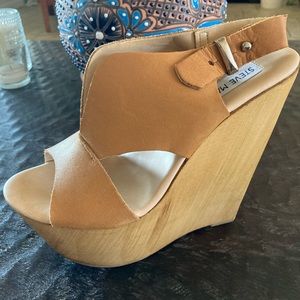 Steve Madden wedges